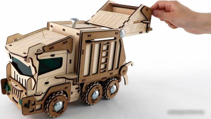 Сборная модель Woody Мусоровоз 02611