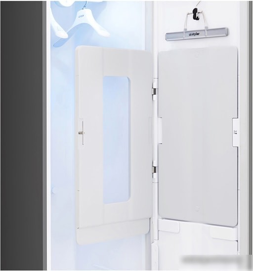 Паровой шкаф для одежды LG Styler S3MFC