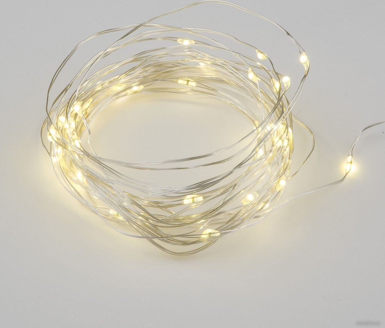 Гирлянда роса Uniel ULD-S0500-050/SCB/2AA WARM WHITE IP20 DEW UL-00005265