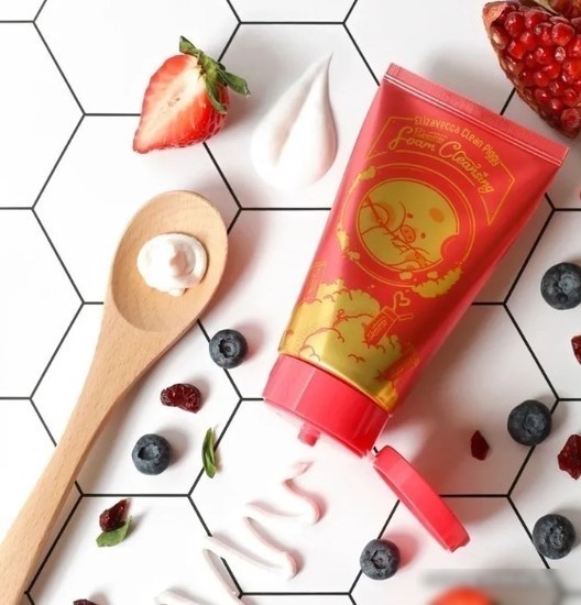 Elizavecca Пенка для умывания Clean Piggy Pinkenergy Foam Cleansing (120 мл)
