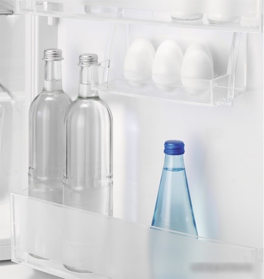 Холодильник Electrolux RNT8TE18S