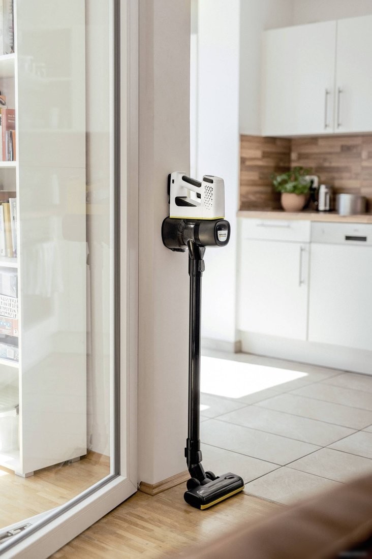 Пылесос Karcher VC 4 Cordless myHome Car 1.198-632.0