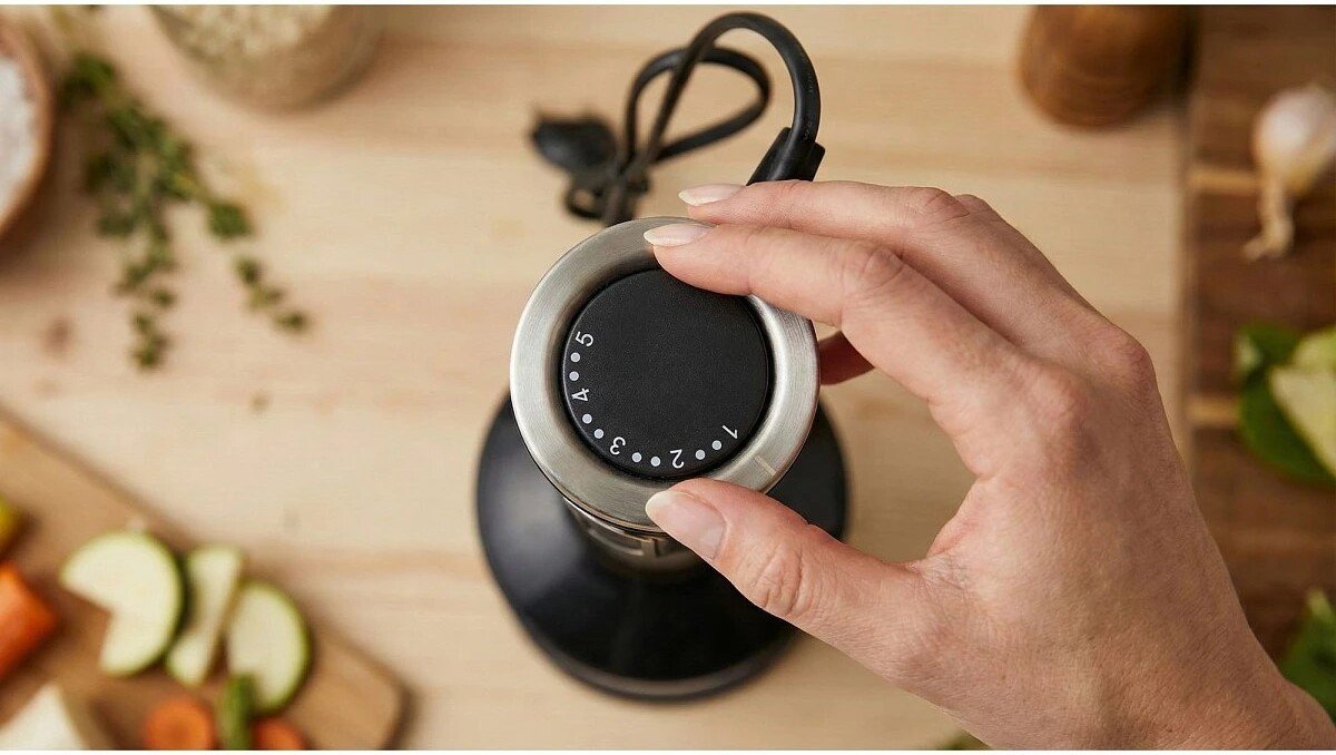 Погружной блендер Kernau Basic BKHB 801 MS