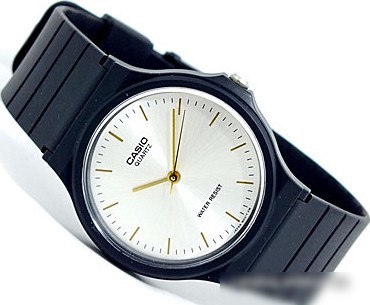 Наручные часы Casio MQ-24-7E2