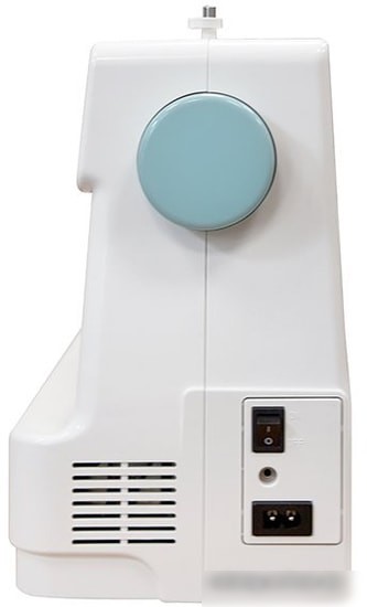 Компьютерная швейная машина Janome HD 6130