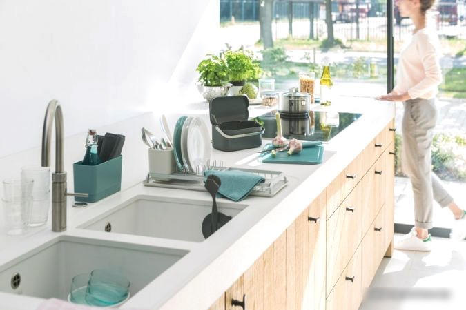 Контейнер для пищевых отходов Brabantia Caddy 1.8 л (темно-серый)