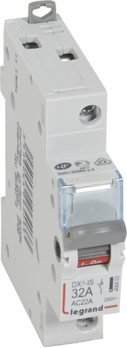 Выключатель нагрузки Legrand DX3 1П 32A 406403