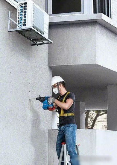 Перфоратор Bosch GBH 187-LI Professional 0611923020 (без АКБ)
