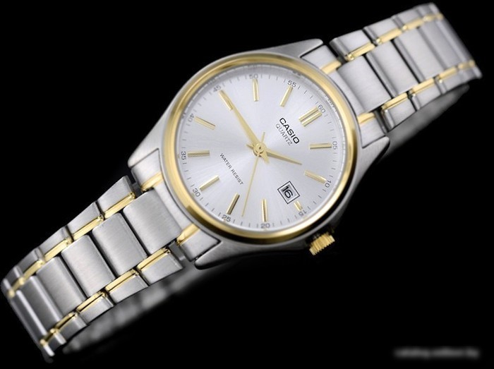 Наручные часы Casio LTP-1183G-7A
