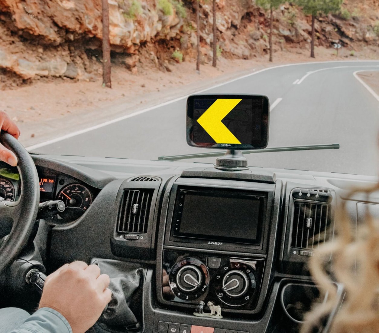 Навигатор TomTom GO Camper Max 7" 2nd generation