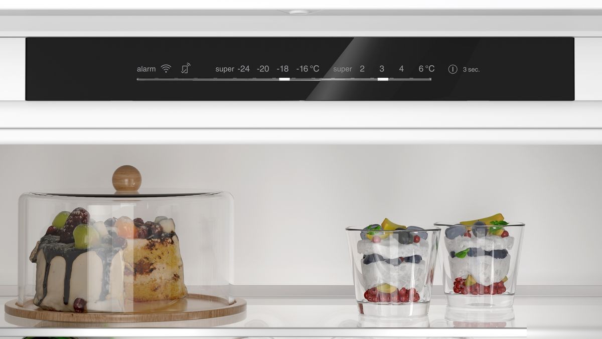 Холодильник Siemens iQ300 KB96NVFE0