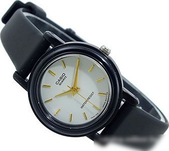 Наручные часы Casio LQ-139EMV-7A