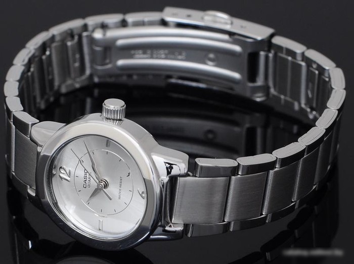 Наручные часы Casio LTP-1230D-7C