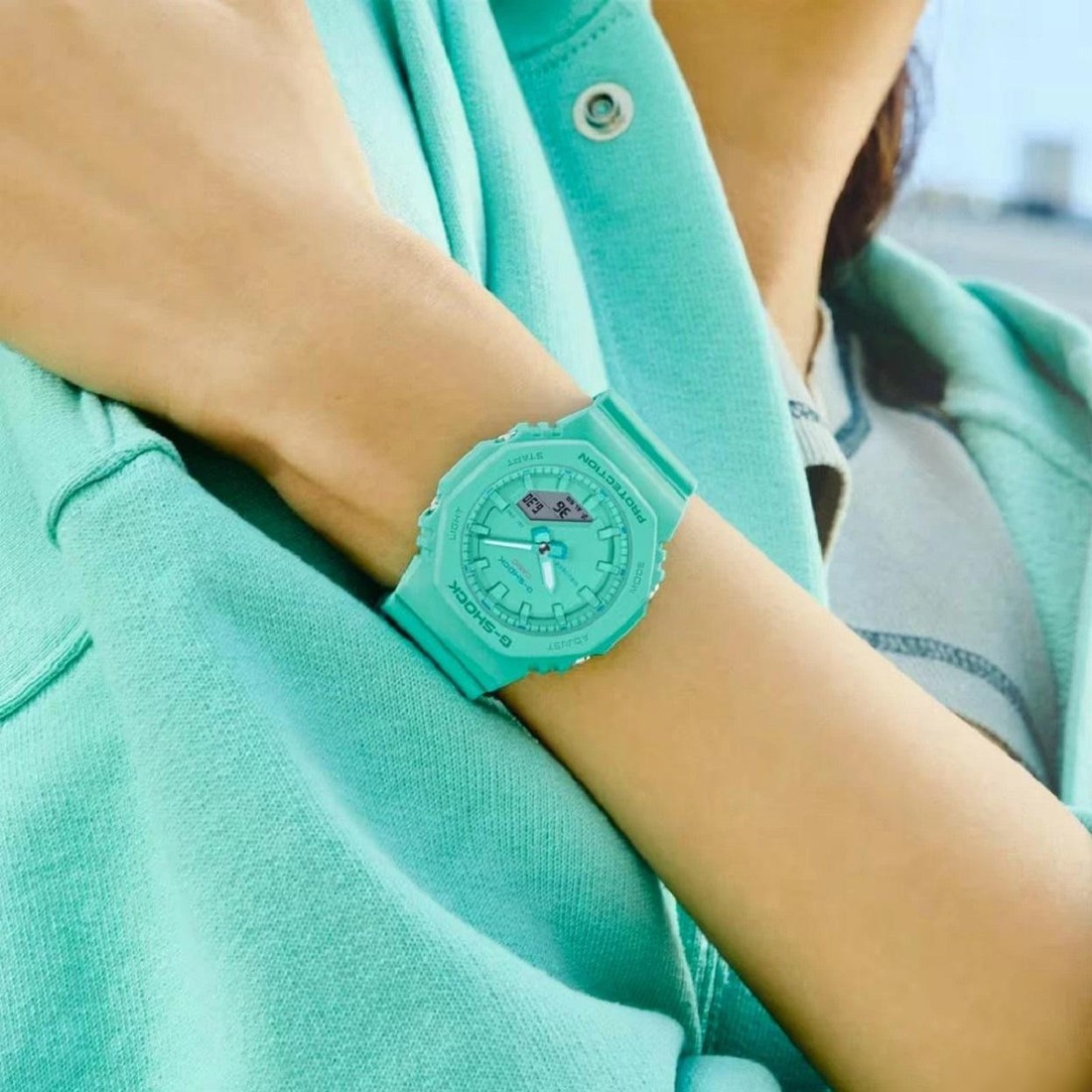 Наручные часы Casio GMA-P2100-2A