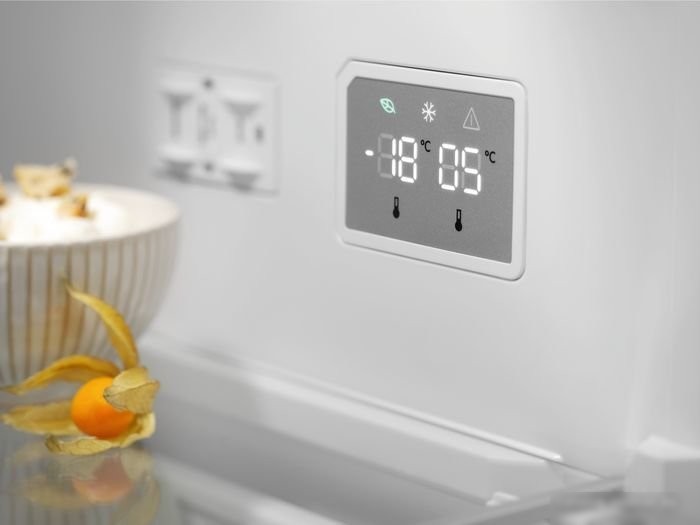 Холодильник Electrolux MultiSpace 800 LNT7ME36G2