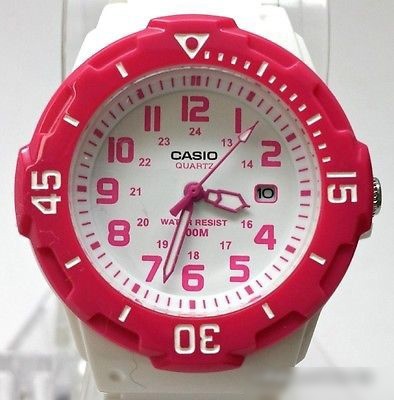 Наручные часы Casio LRW-200H-4B