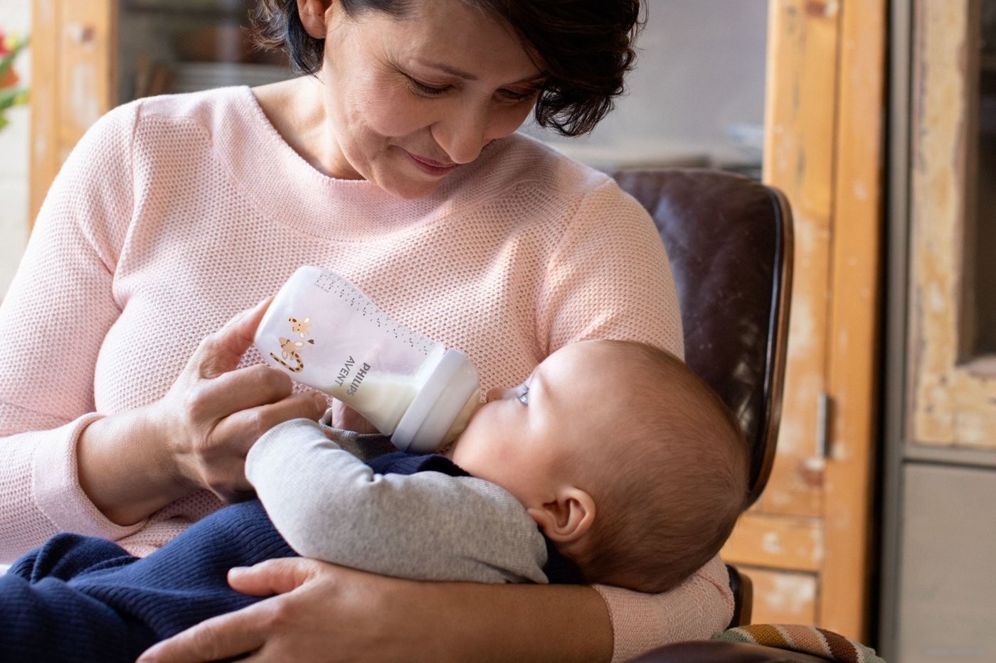 Бутылочка для кормления Philips Avent Natural Response Жираф SCY903/66 (260 мл)