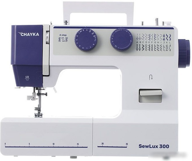 Электромеханическая швейная машина Chayka SewLux 300