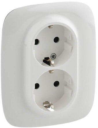 Розетка Legrand Valena Allure 753726 (белый)