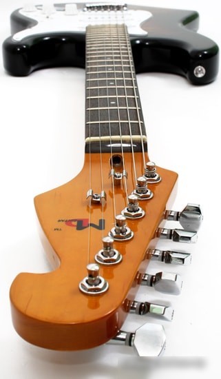 Электрогитара Mingde EGT-103