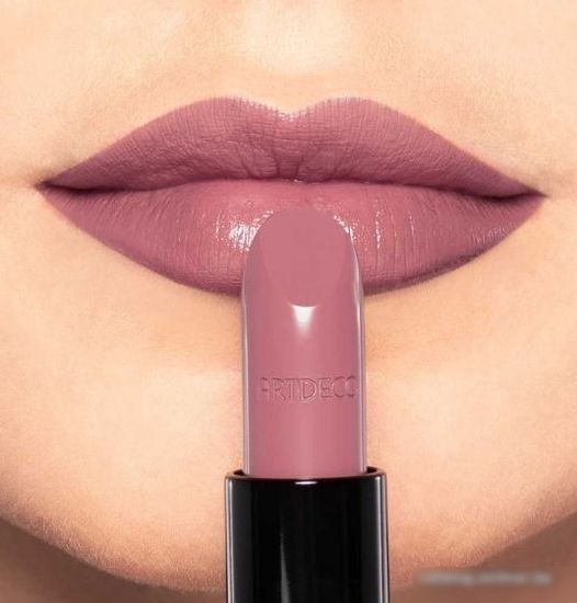 Губная помада Artdeco Lipstick Perfect Color 13.833