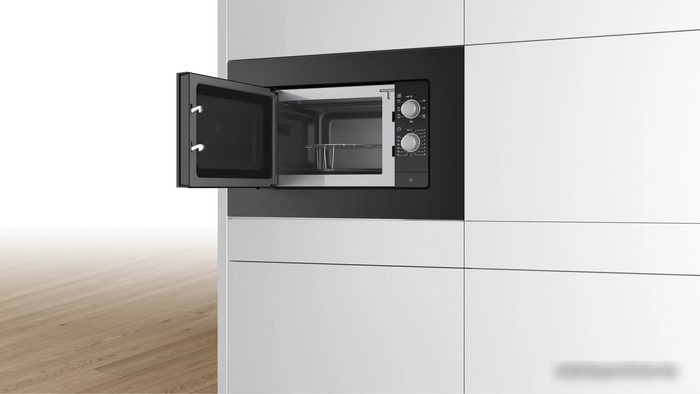 Микроволновая печь Bosch BEL620MB3
