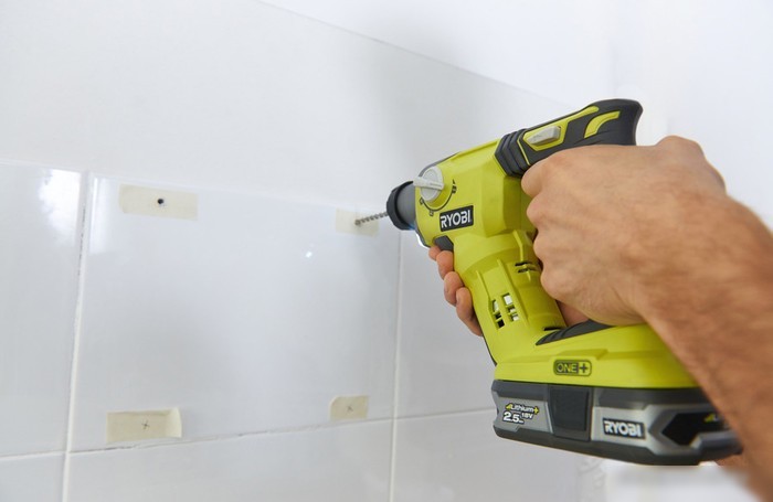 Перфоратор Ryobi R18SDS-0 5133002305 (без АКБ)