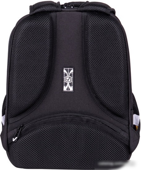 Школьный рюкзак BRAUBERG Fit. Keep out 270617