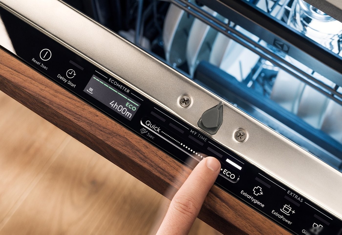 Встраиваемая посудомоечная машина Electrolux Serie 700 GlassCare EES68600L