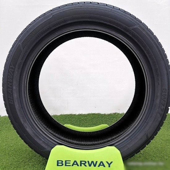Летние шины Bearway BW777 265/40R21 105V