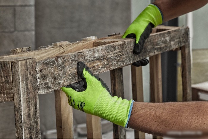 Перчатки хозяйственные Milwaukee Hi-Vis Cut level 2/B 8/M 4932479922