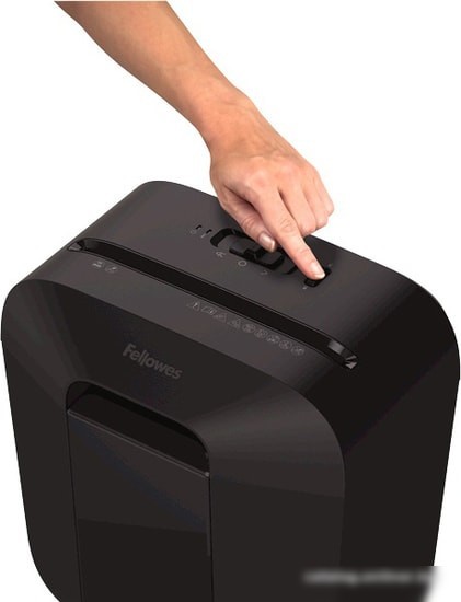 Шредер Fellowes PowerShred LX25 (черный)