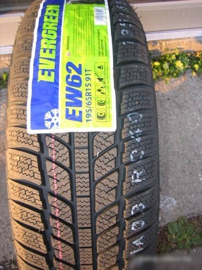 Автомобильные шины Evergreen EW62 215/55R16 97H