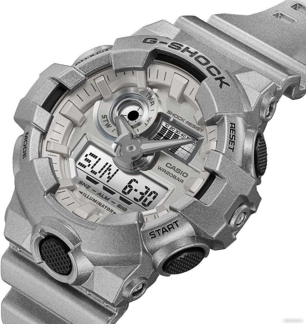 Наручные часы Casio G-Shock GA-700FF-8A